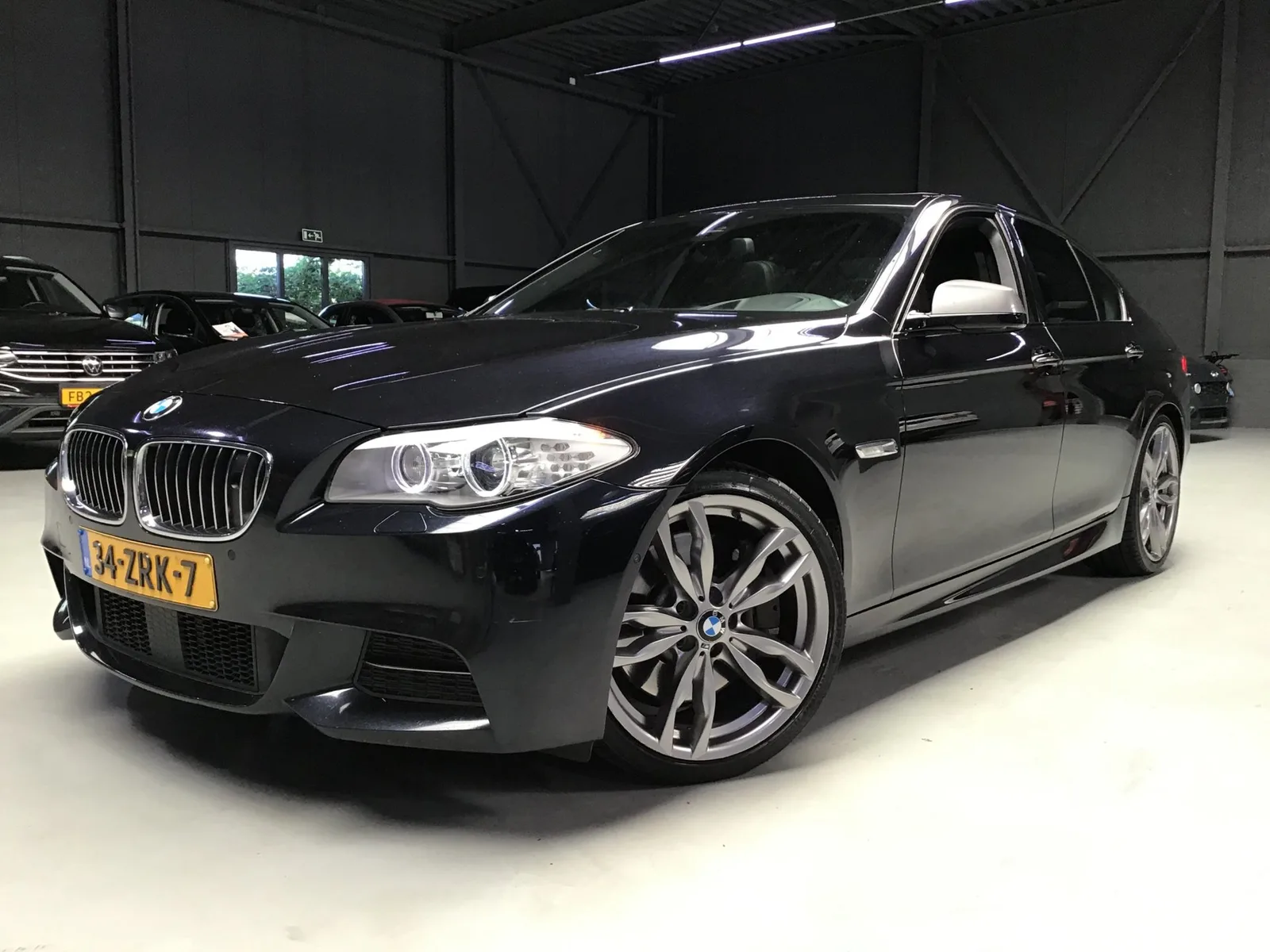 BMW 5-Serie (2013) — foto 1