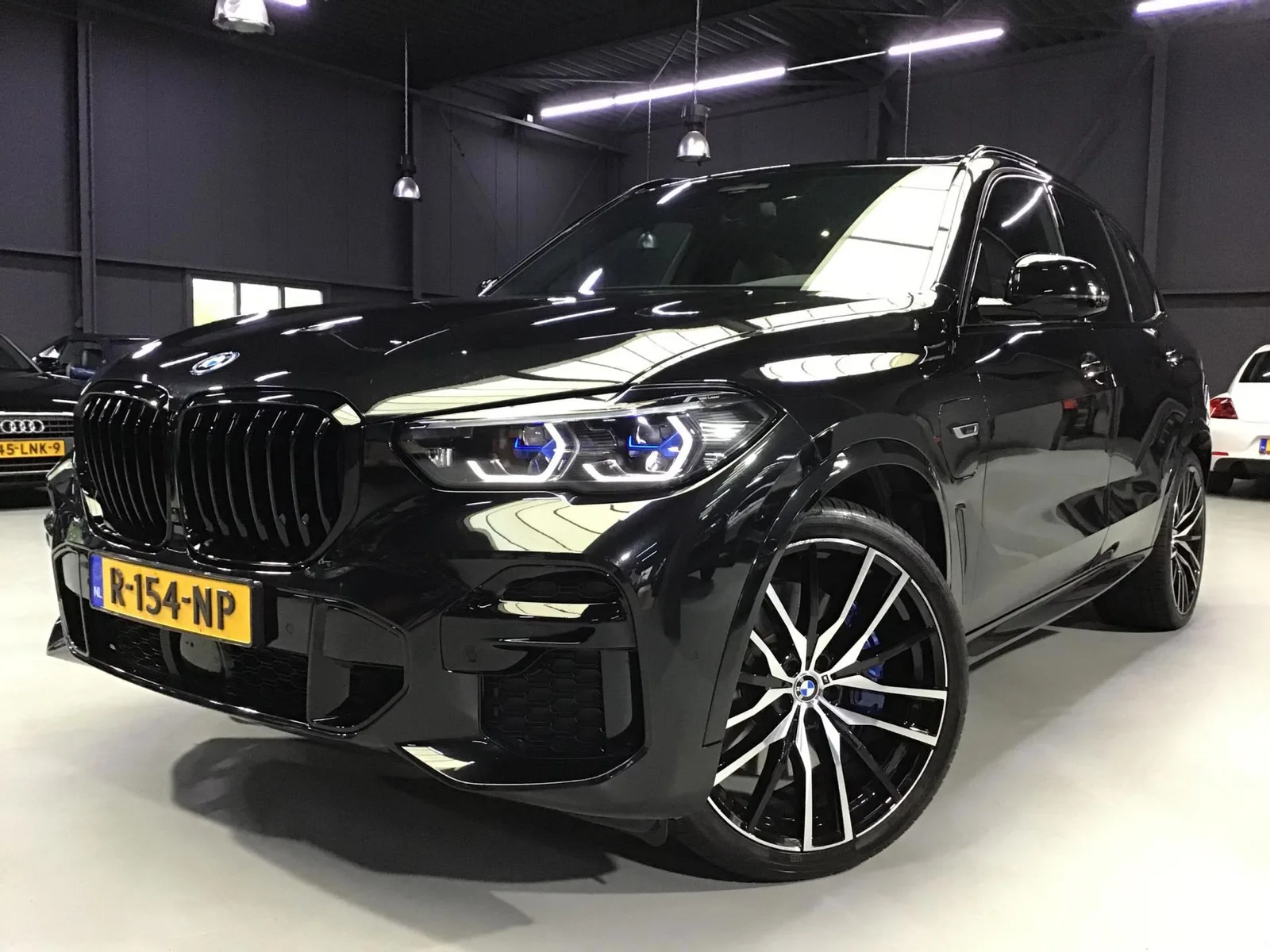 BMW X5 (2021) — foto 1