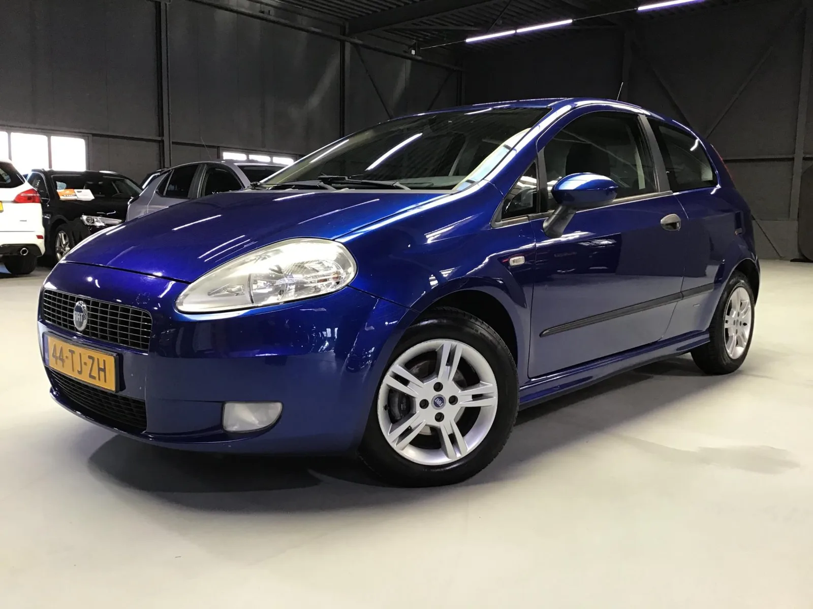 Fiat Grande Punto (2006) — foto 1