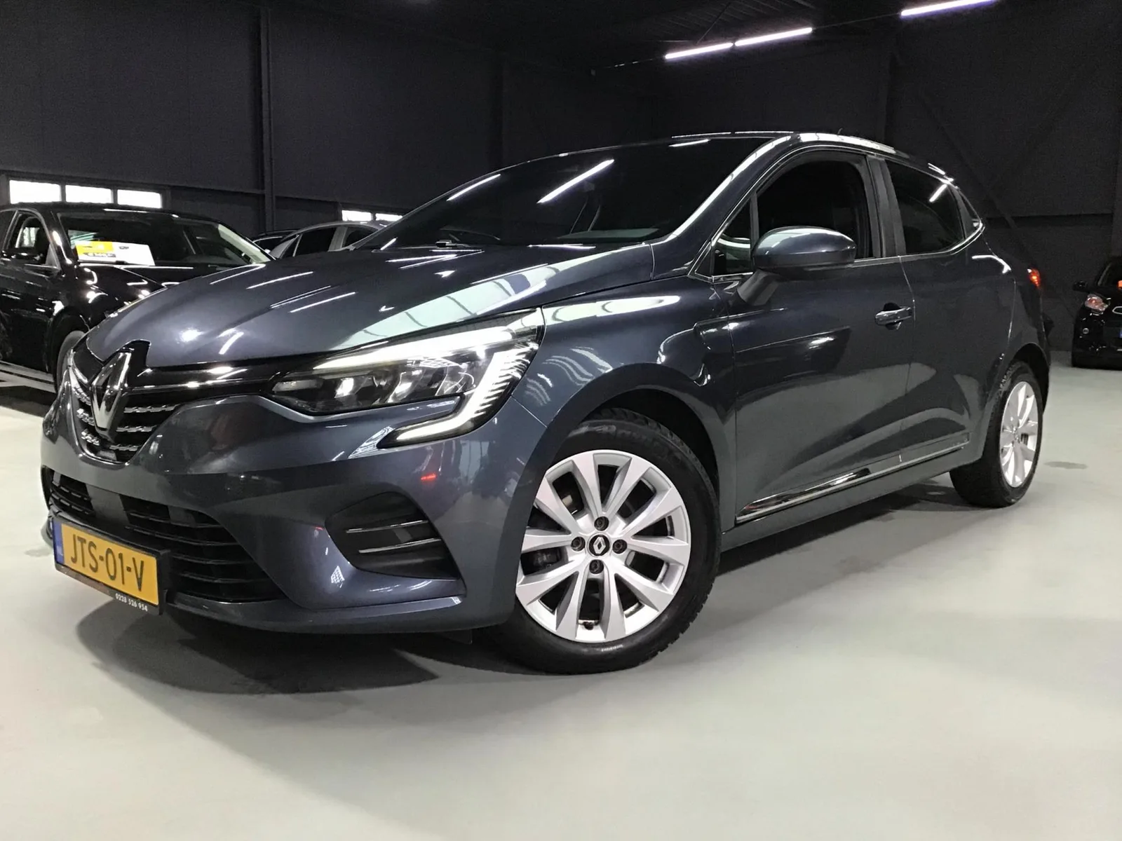 Renault Clio (2021) — foto 1