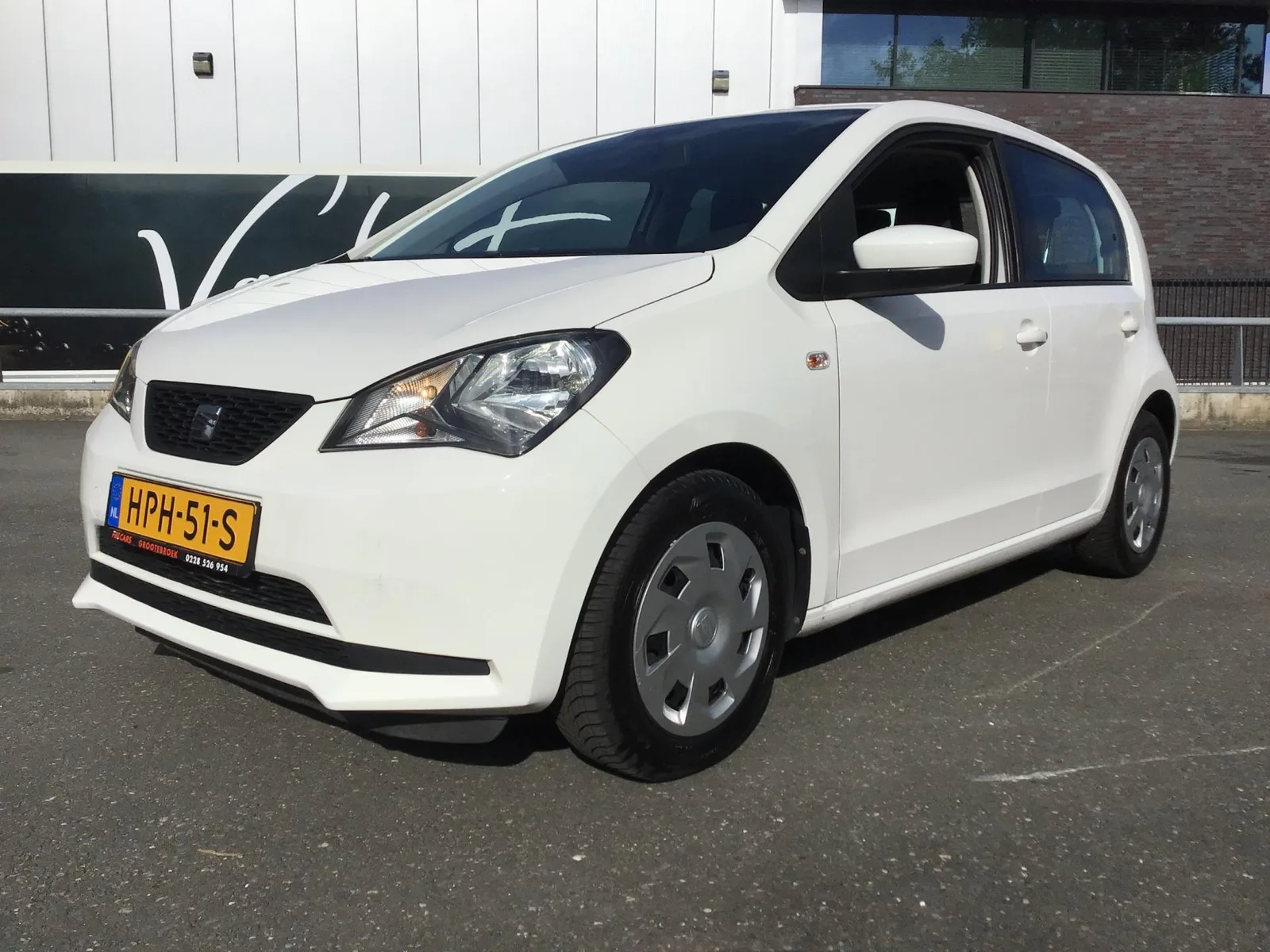 SEAT Mii (2019) — foto 1