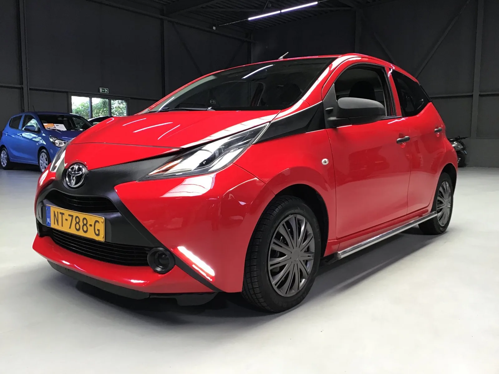 Toyota Aygo (2017) — foto 1