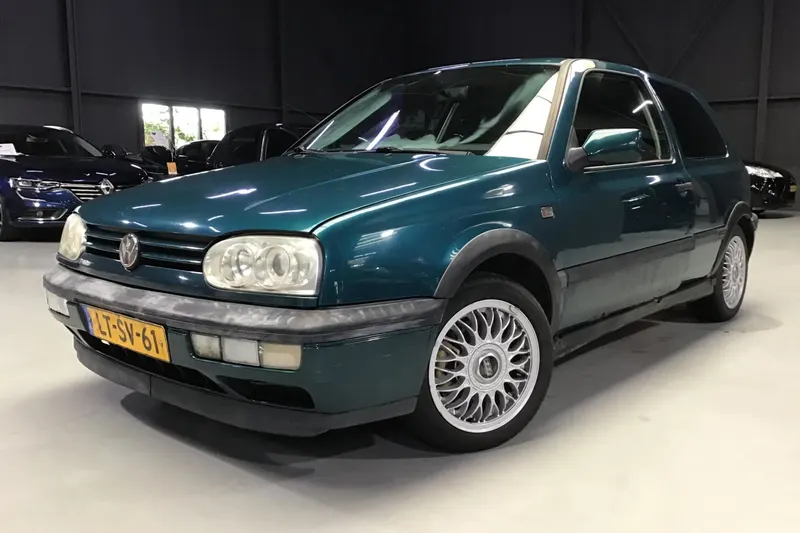 Volkswagen Golf (1995)