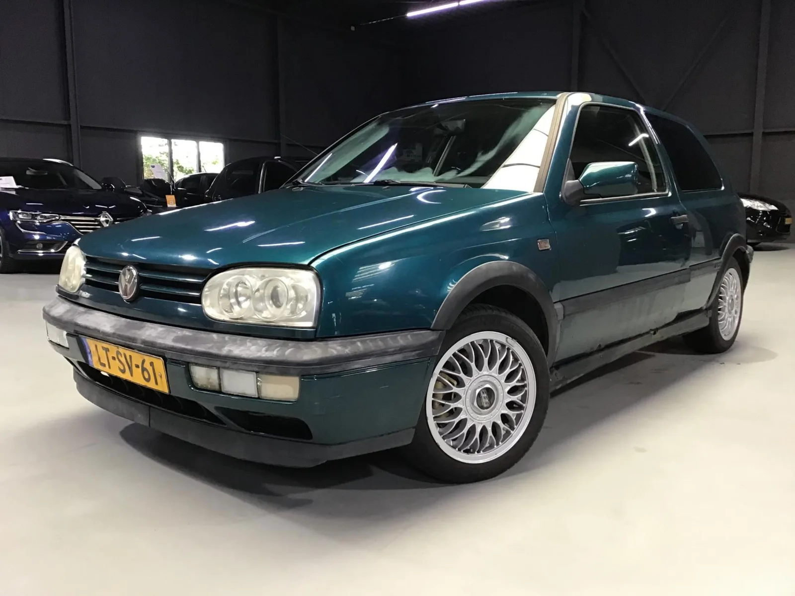 Volkswagen Golf (1995) — foto 1