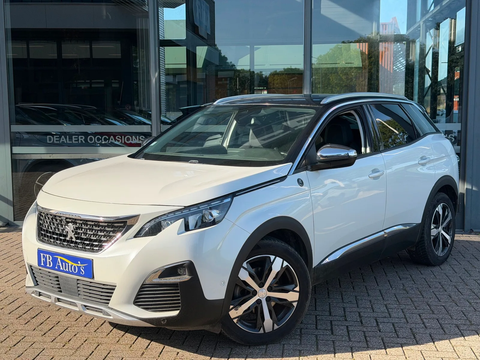 Peugeot 3008 (2019) — foto 1