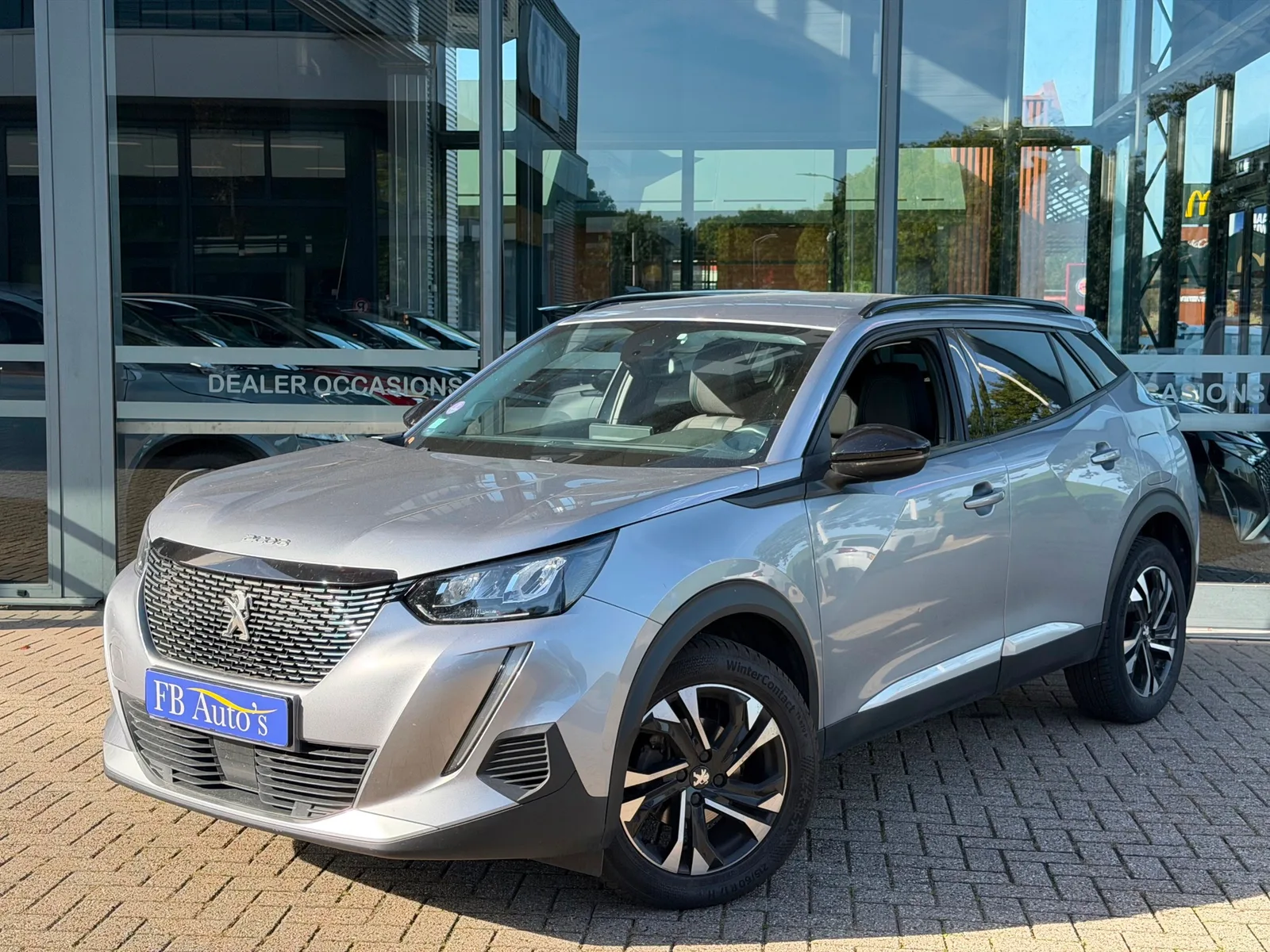 Peugeot 2008 (2022) — foto 1