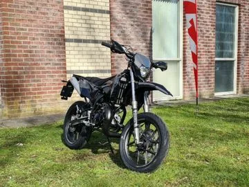 SHERCO 50 Supermoto Sport (2026) — foto 1