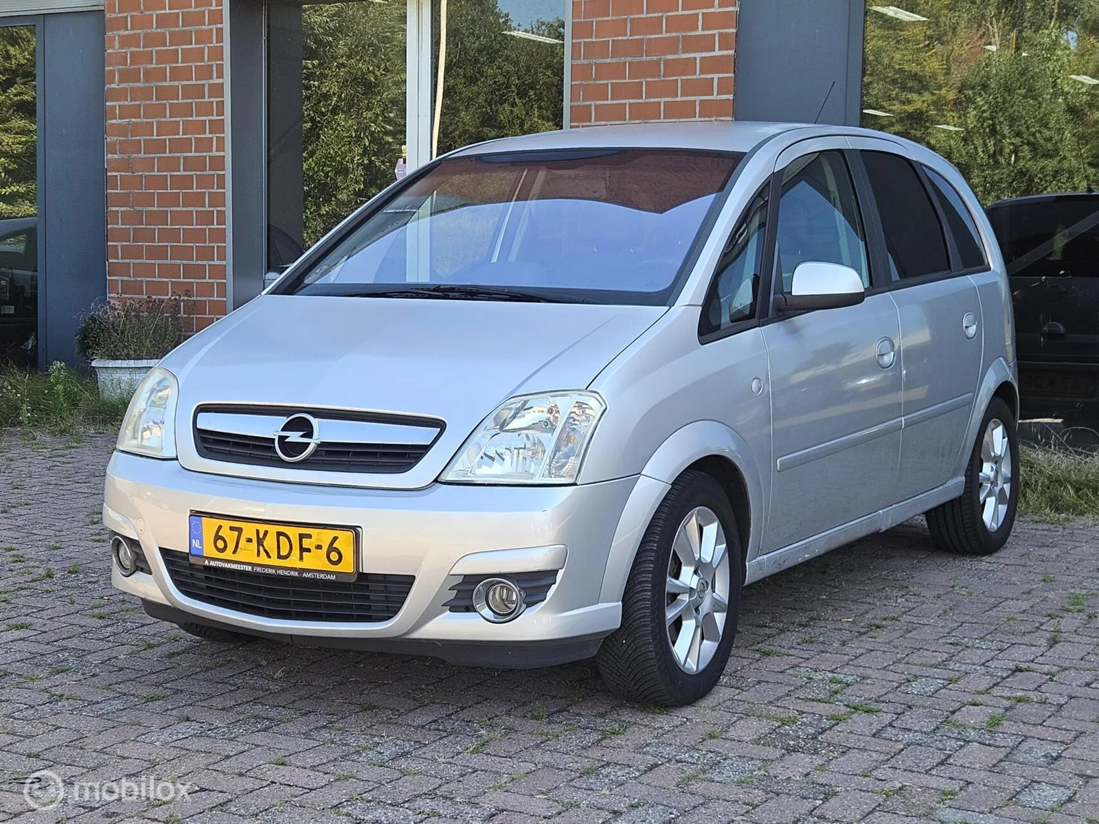 Opel Meriva (2009) — foto 1