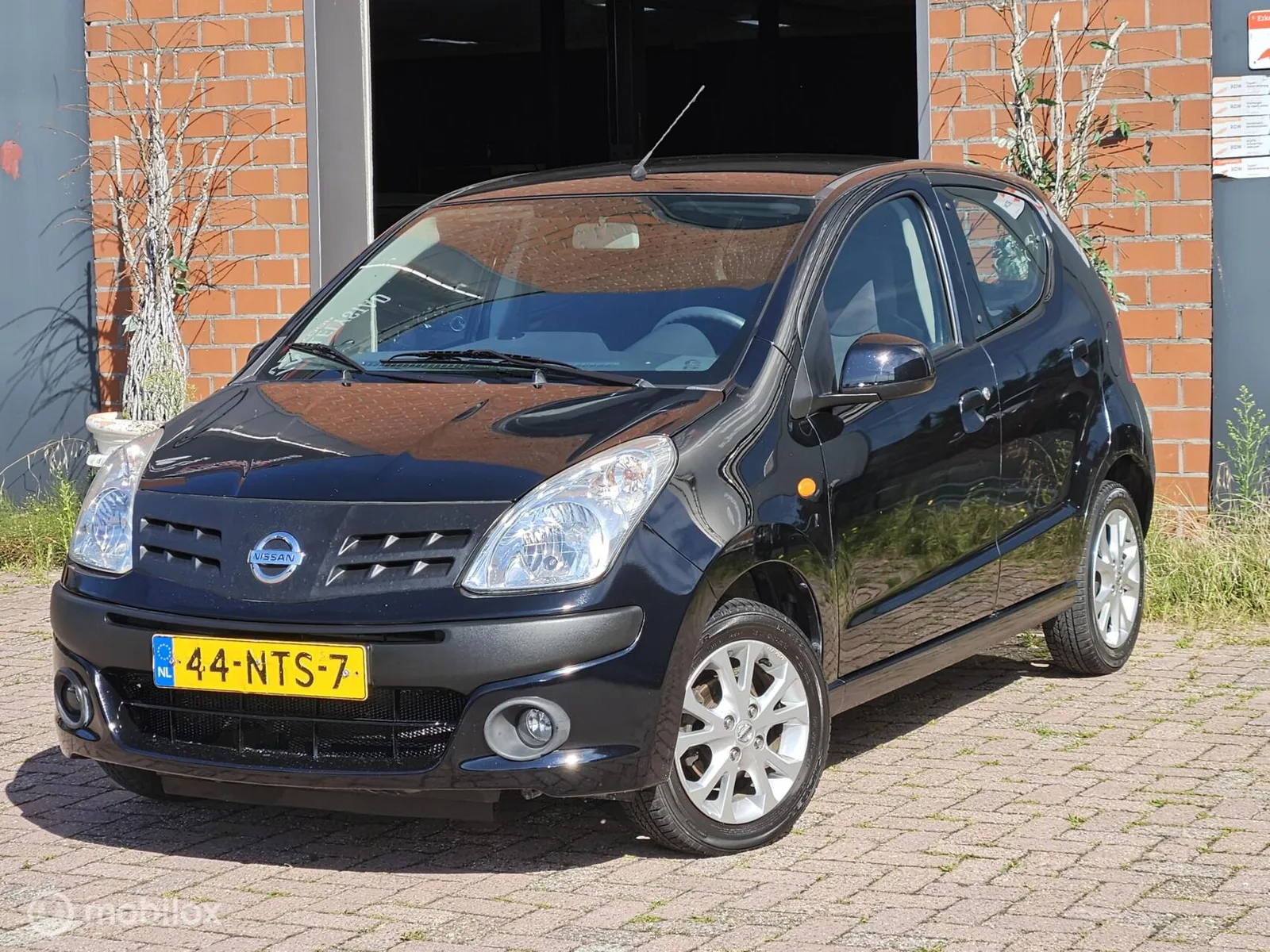 Nissan Pixo (2010) — foto 1
