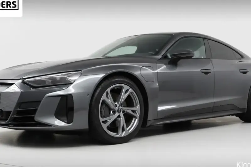 Audi e-tron (2021)