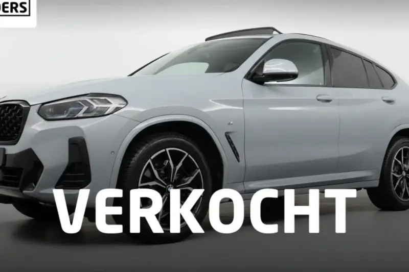 BMW X4 (2023)
