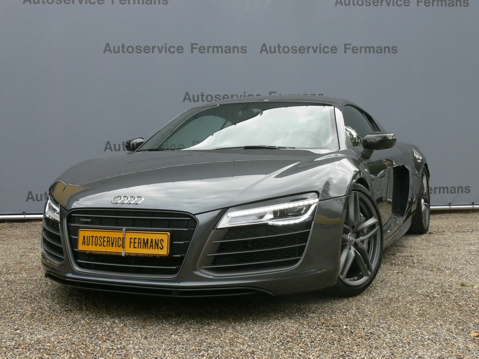 Audi R8 (2013) — foto 1