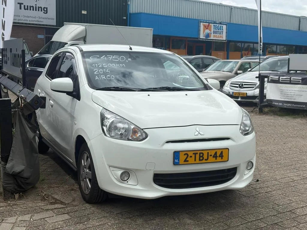 Mitsubishi Space Star (2014) — foto 1