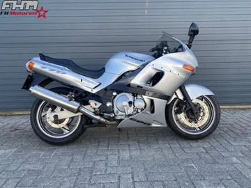 Kawasaki ZZR 600 (2005) — foto 1