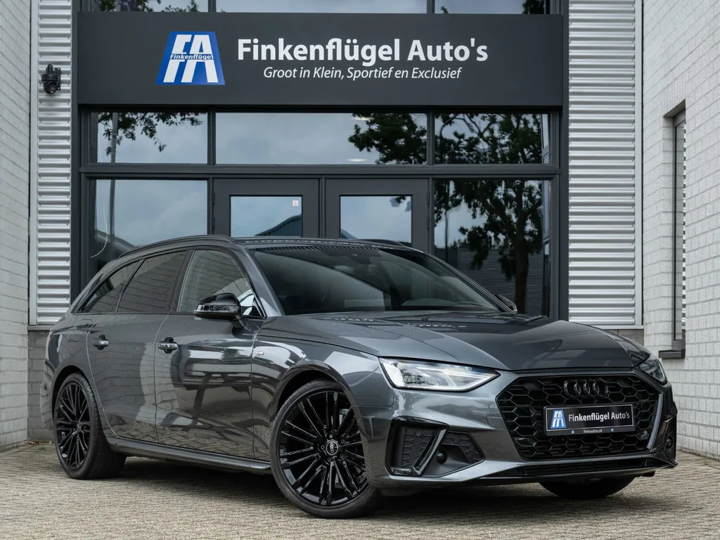 Audi A4 (2023) — foto 1