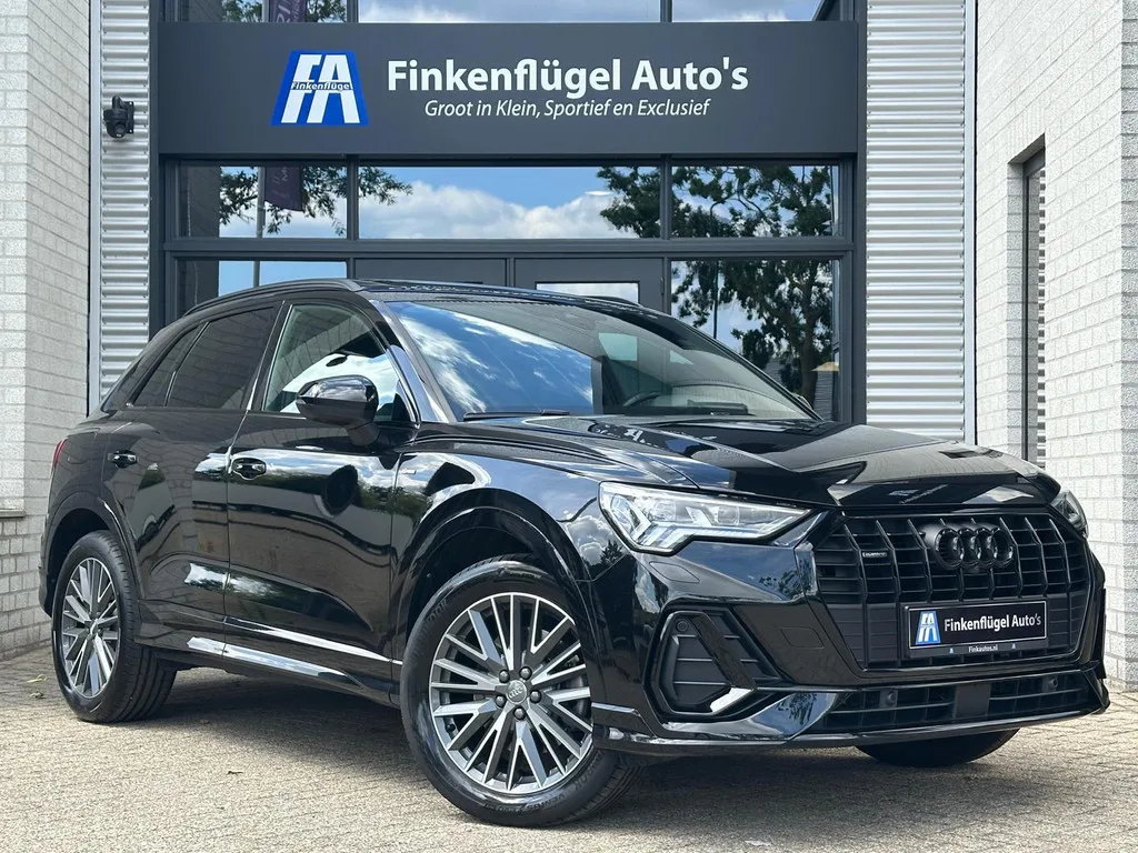 Audi Q3 (2019) — foto 1