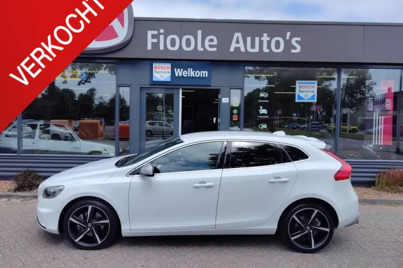 Volvo V40 (2016)