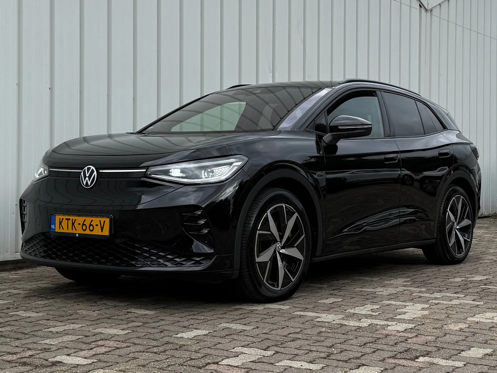 Volkswagen ID.4 (2023) — foto 1