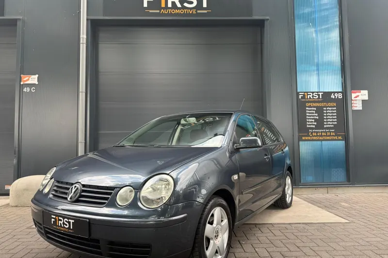 Volkswagen Polo (2002)