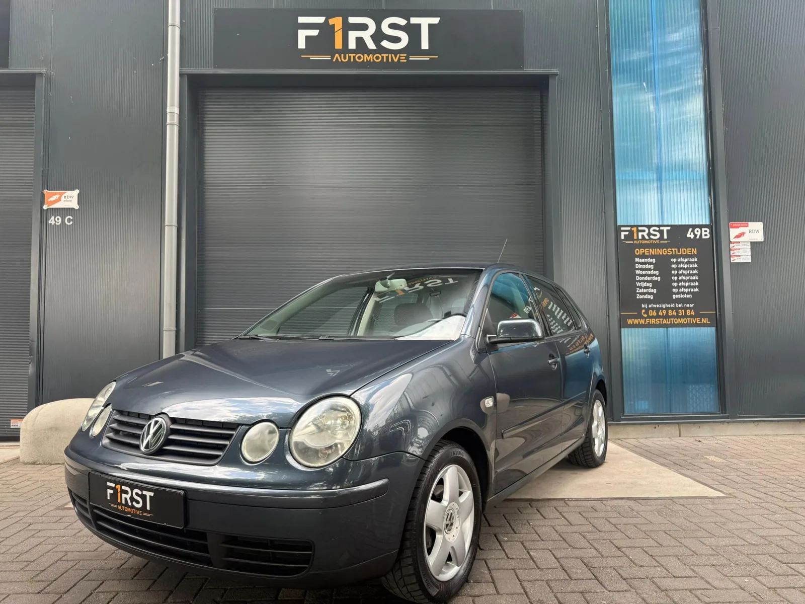 Volkswagen Polo (2002) — foto 1