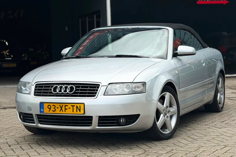 Audi A4 (2003)