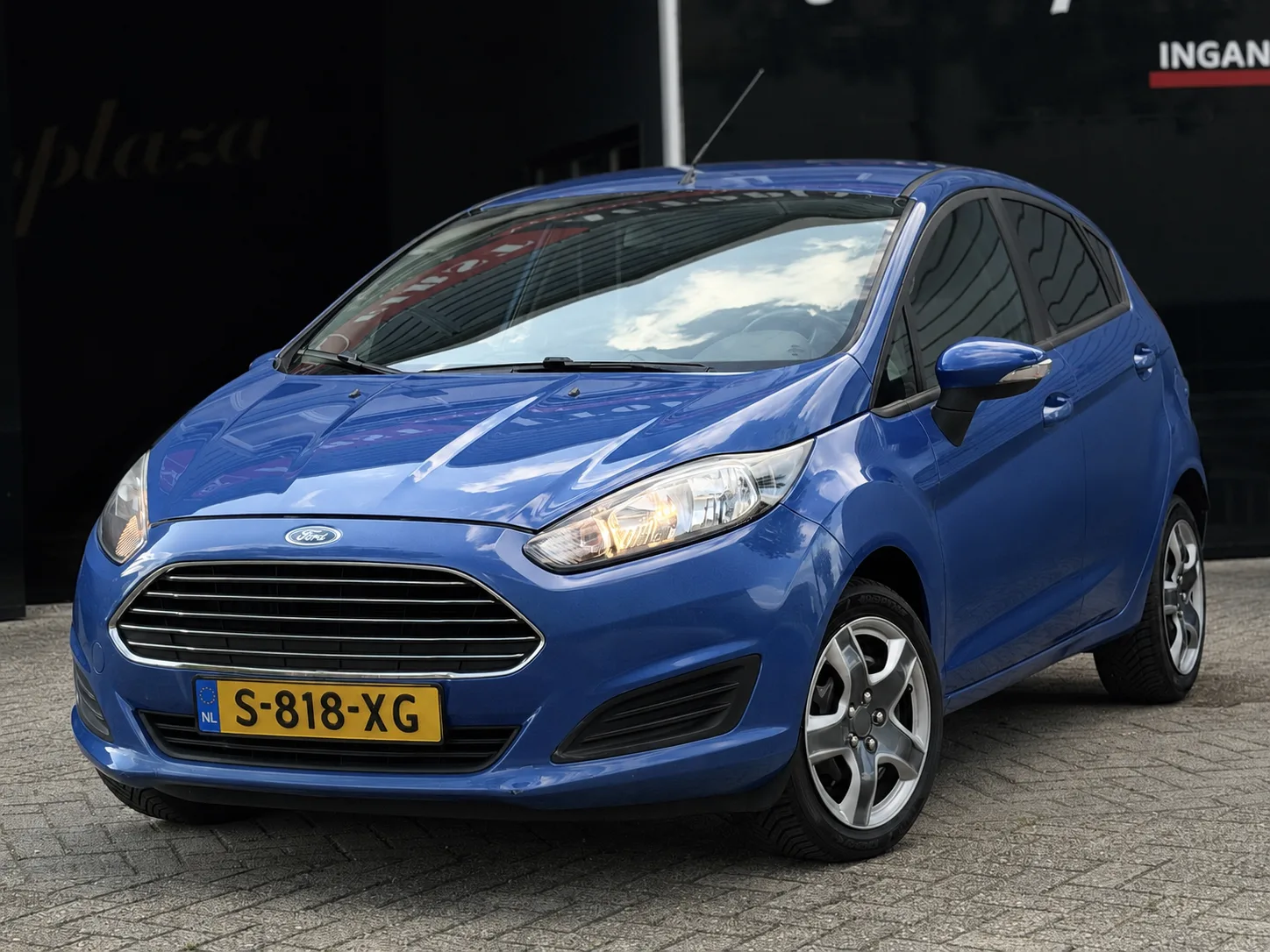 Ford Fiesta (2013) — foto 1