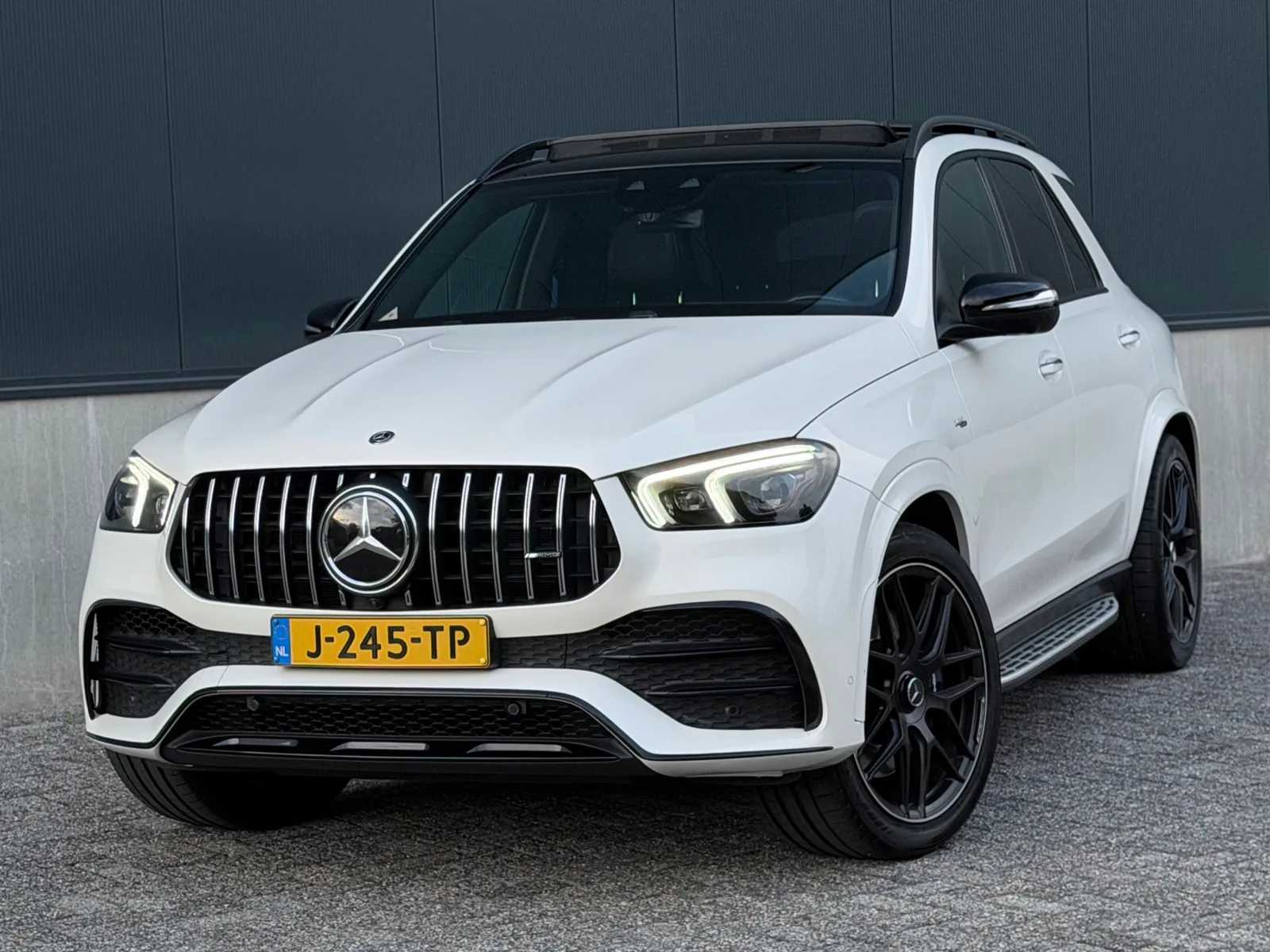 Mercedes-Benz GLE (2020) — foto 1
