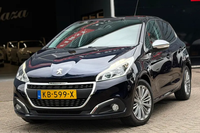 Peugeot 208 (2016)