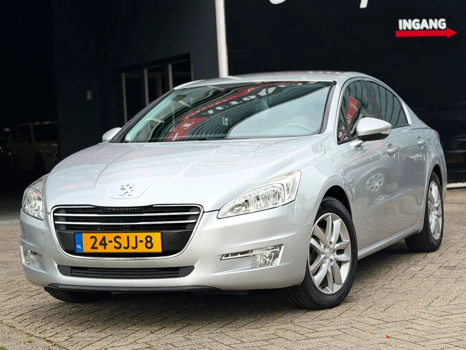 Peugeot 508 (2011) — foto 1