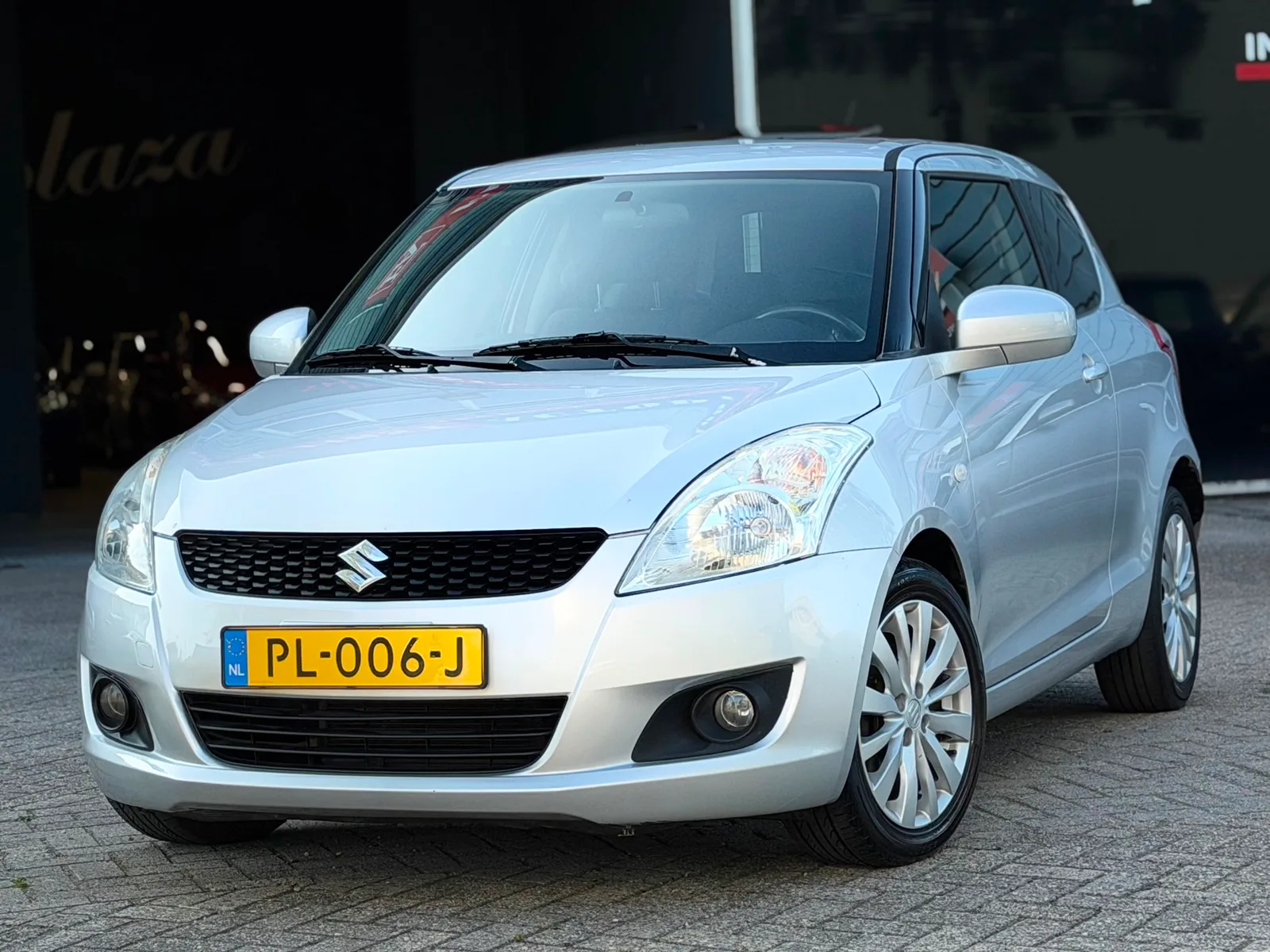 Suzuki Swift (2010) — foto 1