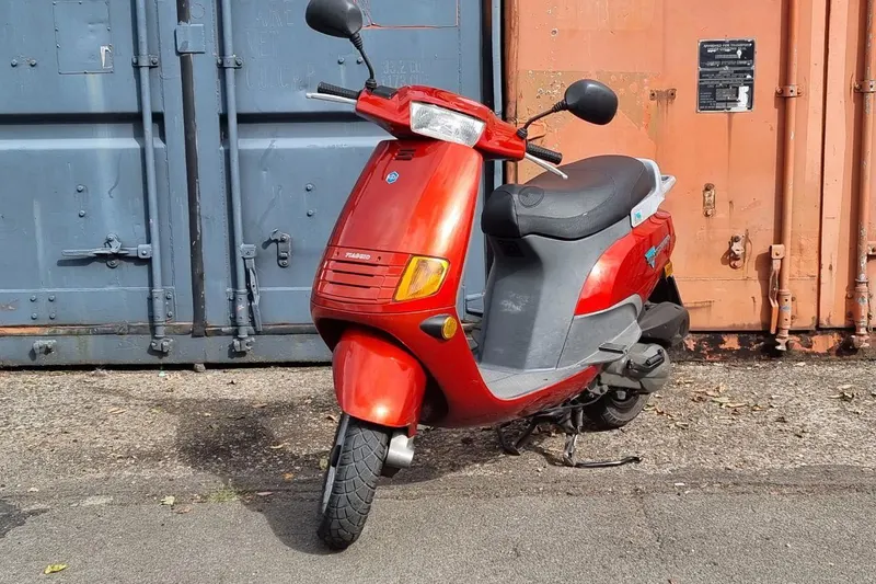Piaggio Scooter 125 Skipper LX SKR (1998)