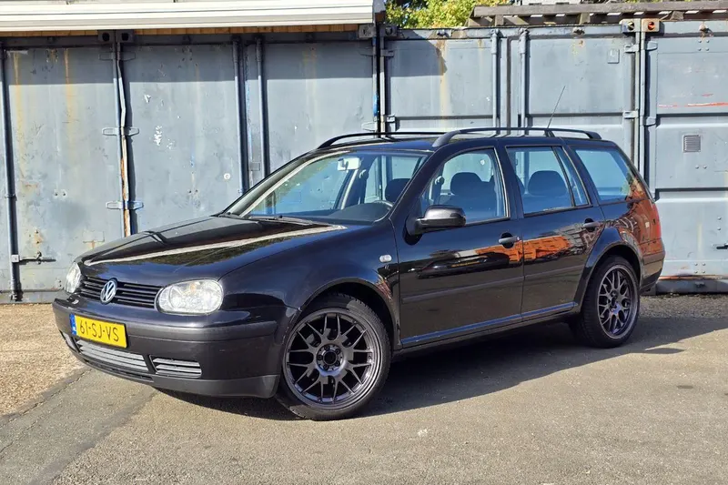 Volkswagen Golf (2006)