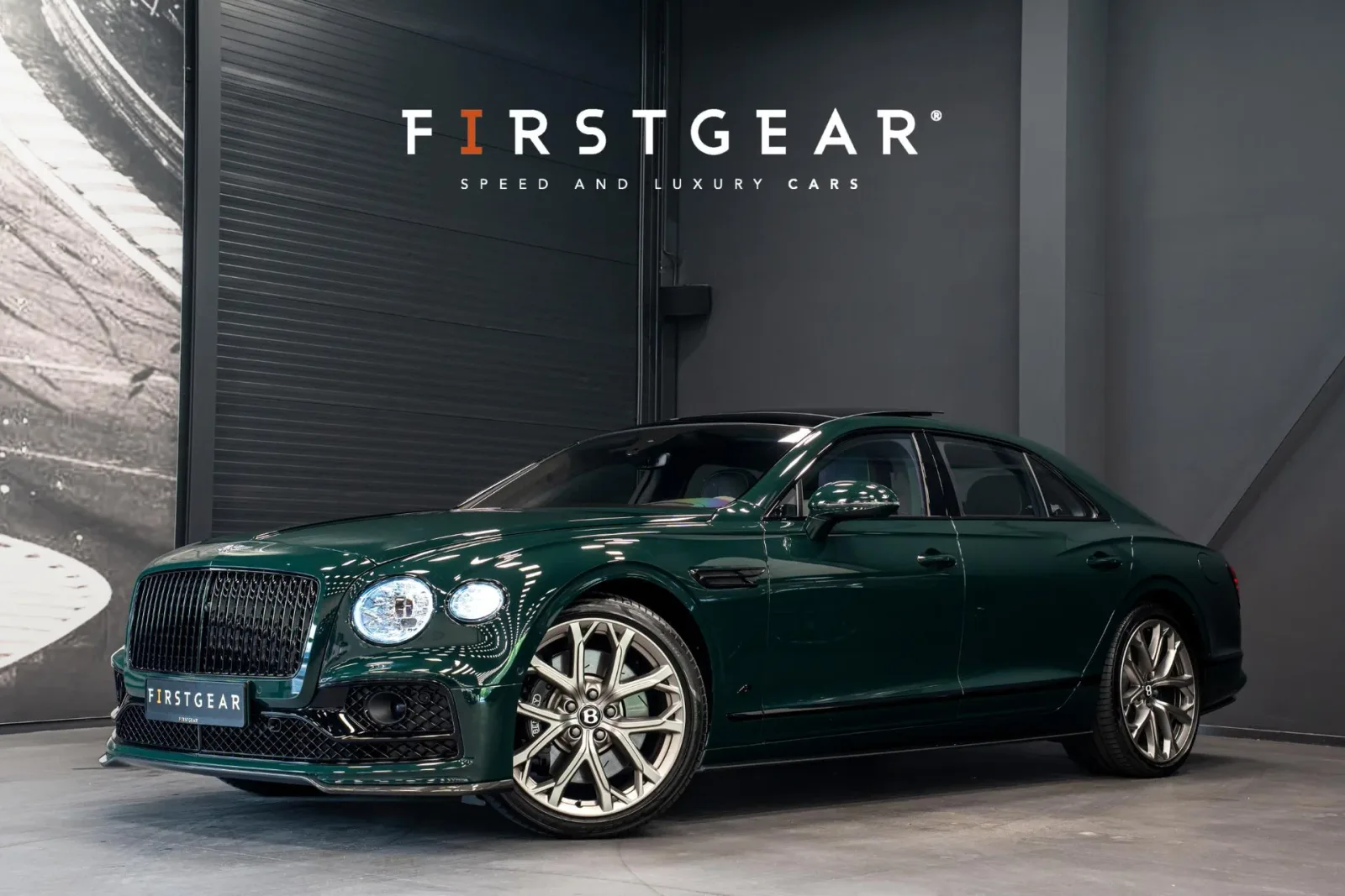 Bentley Flying Spur (2023) — foto 1