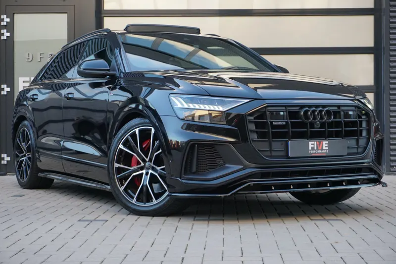 Audi Q8 (2021)