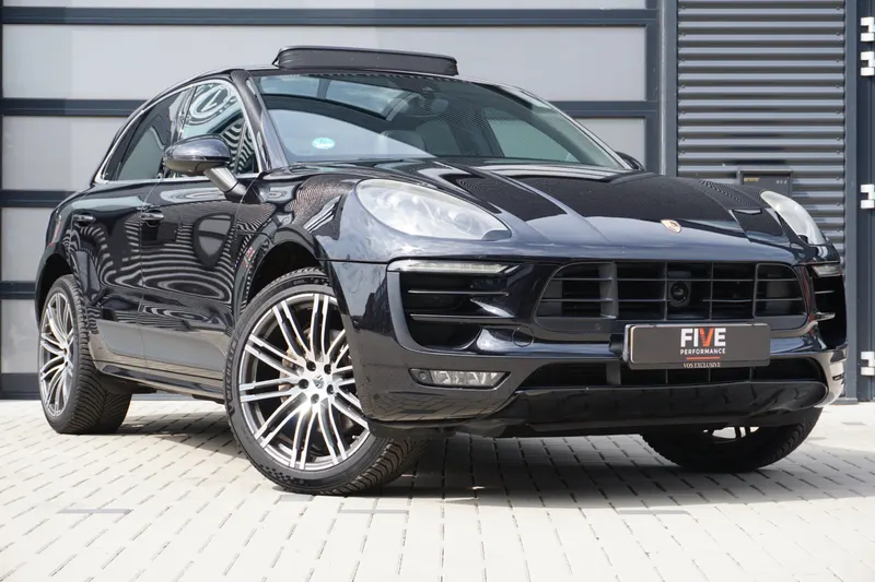 Porsche Macan (2016)