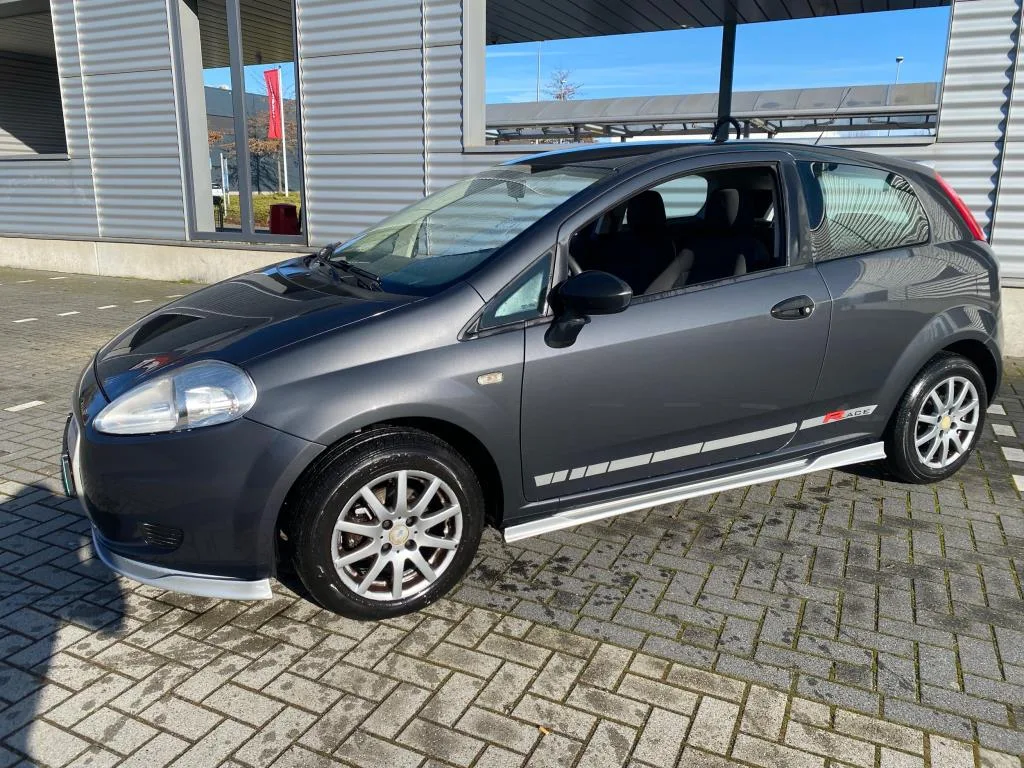 Fiat Grande Punto (2007) — foto 1