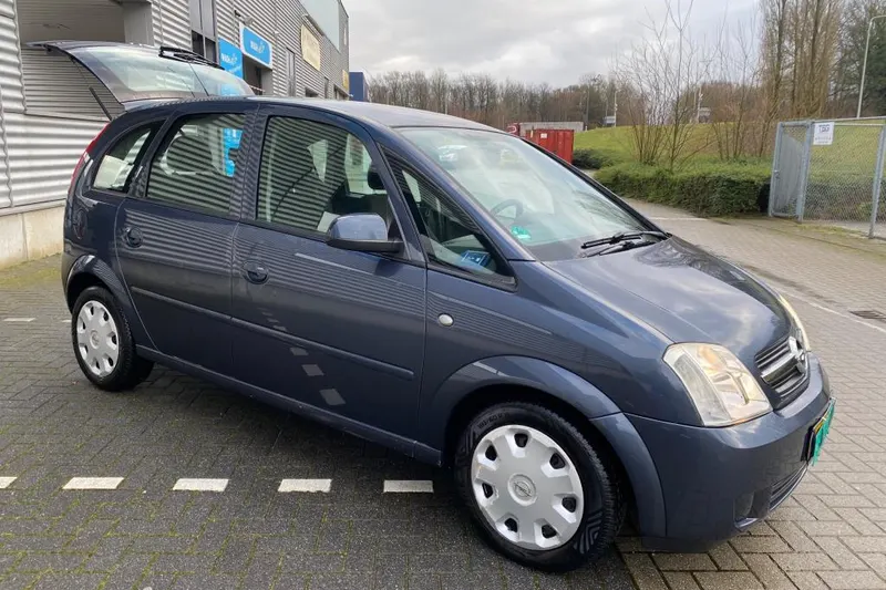 Opel Meriva (2006)