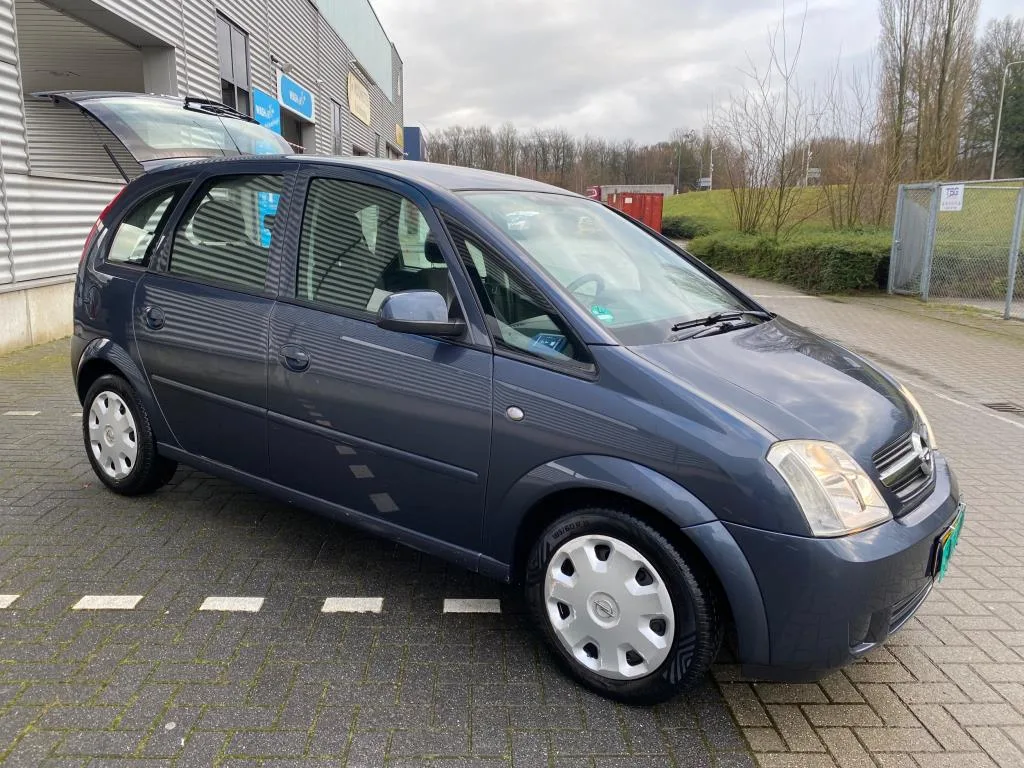 Opel Meriva (2006) — foto 1