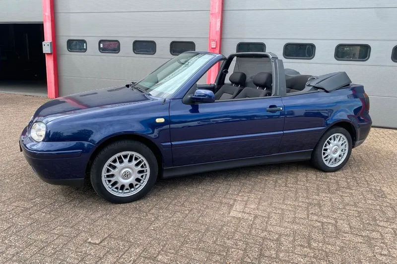 Volkswagen Golf (1999)