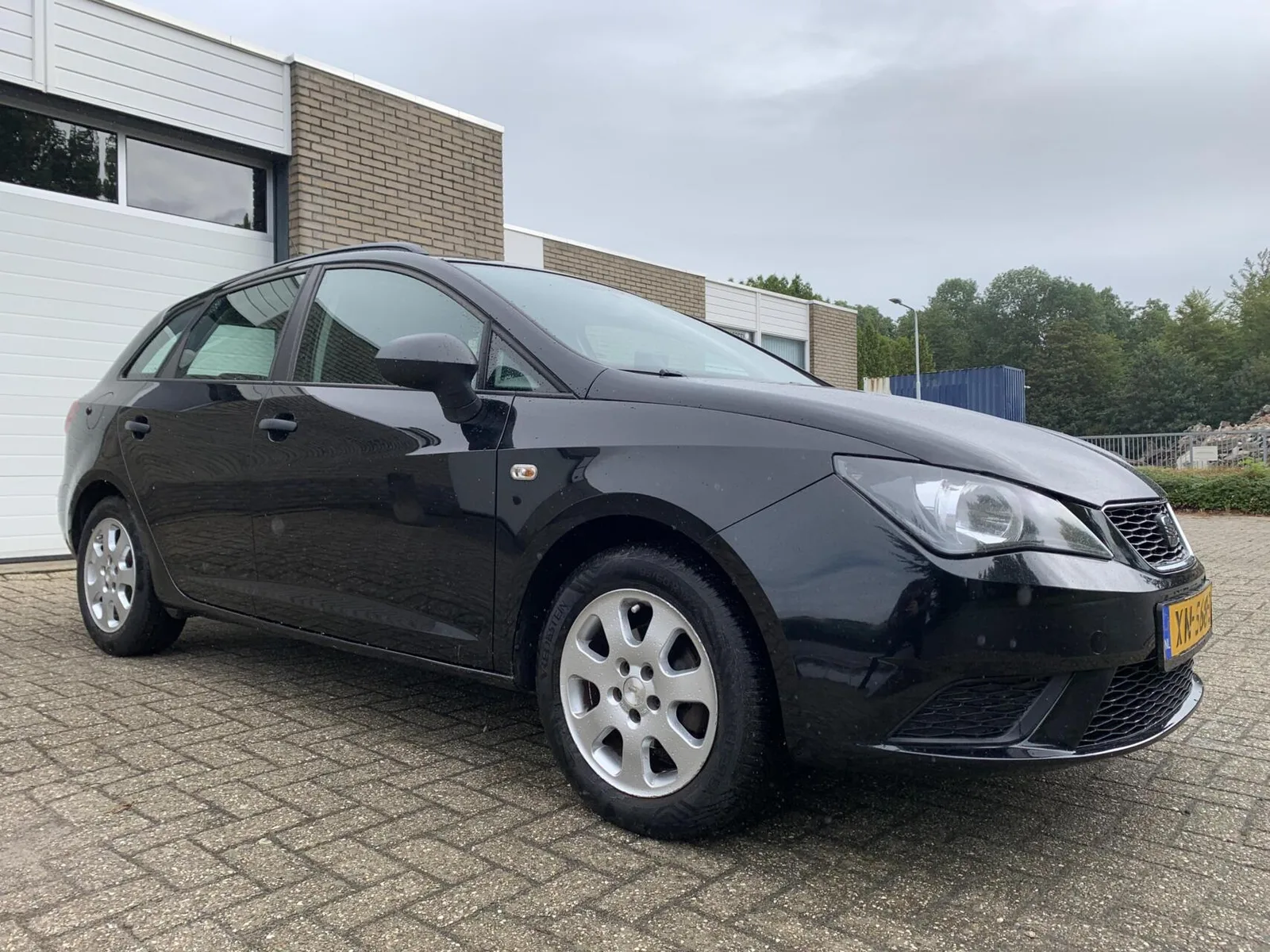 SEAT Ibiza (2013) — foto 1