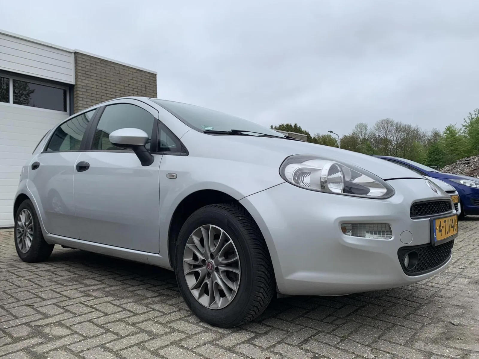 Fiat Punto (2012) — foto 1
