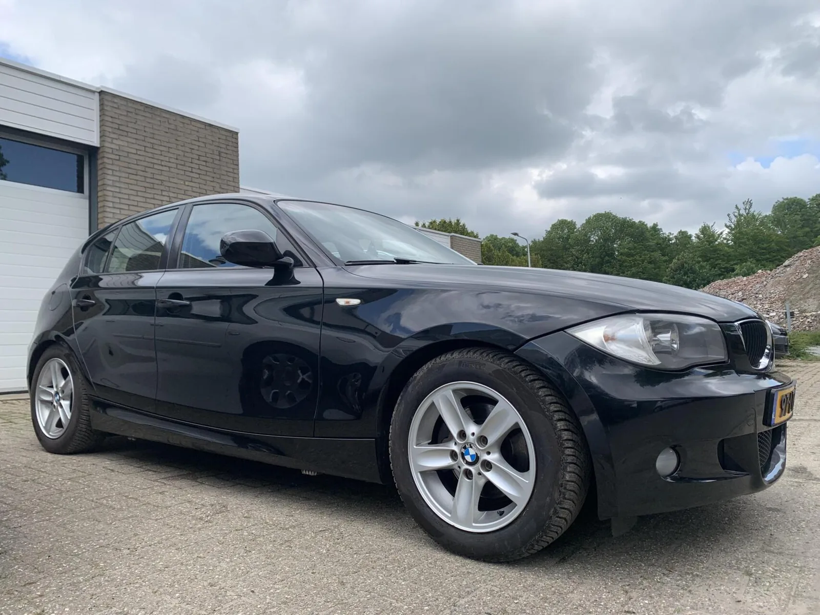 BMW 1-Serie (2010) — foto 1