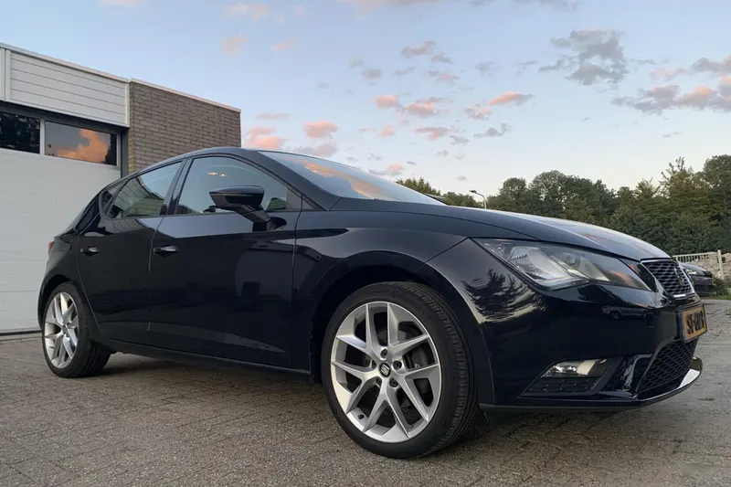 SEAT Leon (2013)
