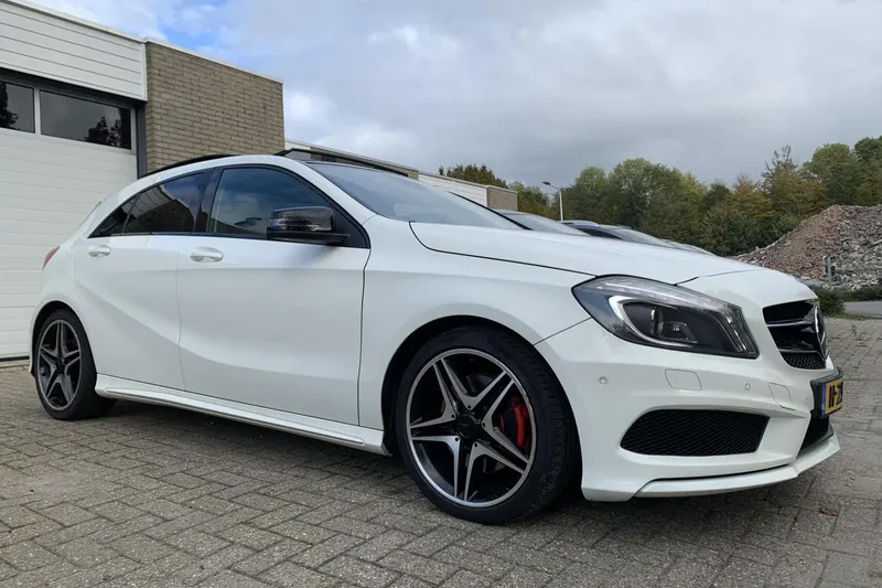 Mercedes-Benz A250 (2013)
