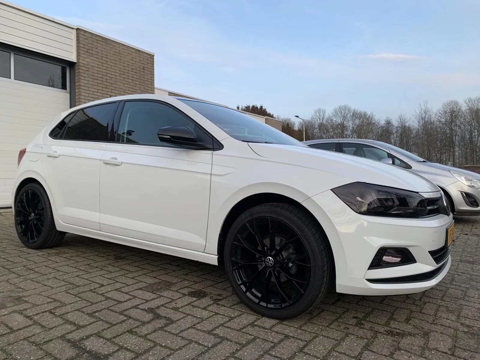 Volkswagen Polo (2020) — foto 1