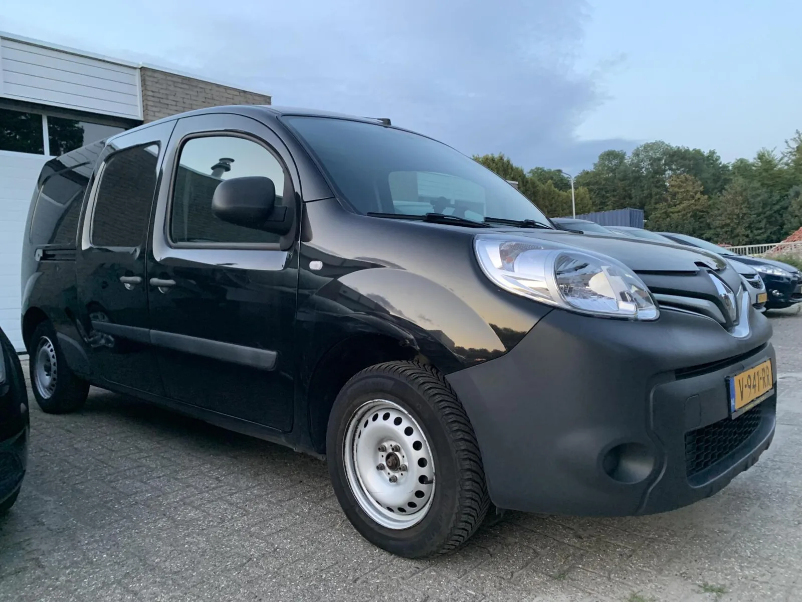 Renault Kangoo (2018) — foto 1