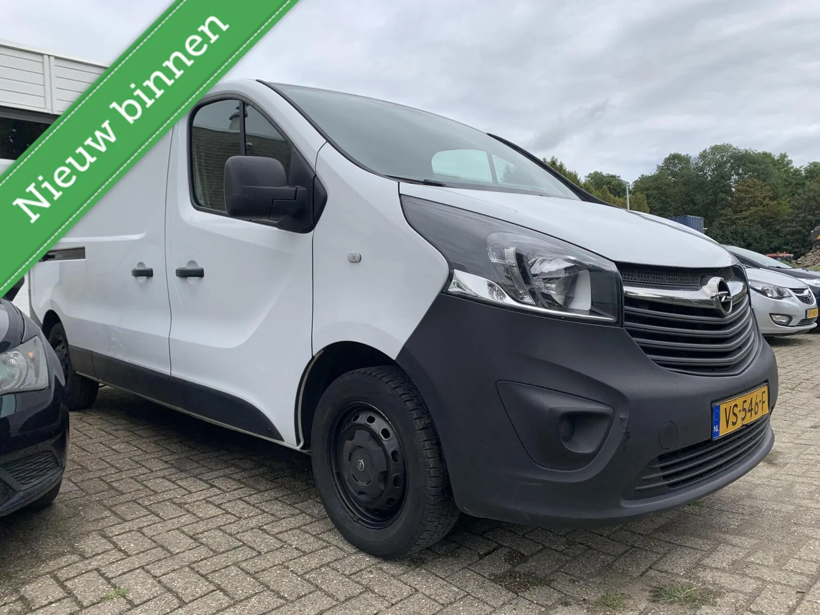 Opel Vivaro (2015) — foto 1
