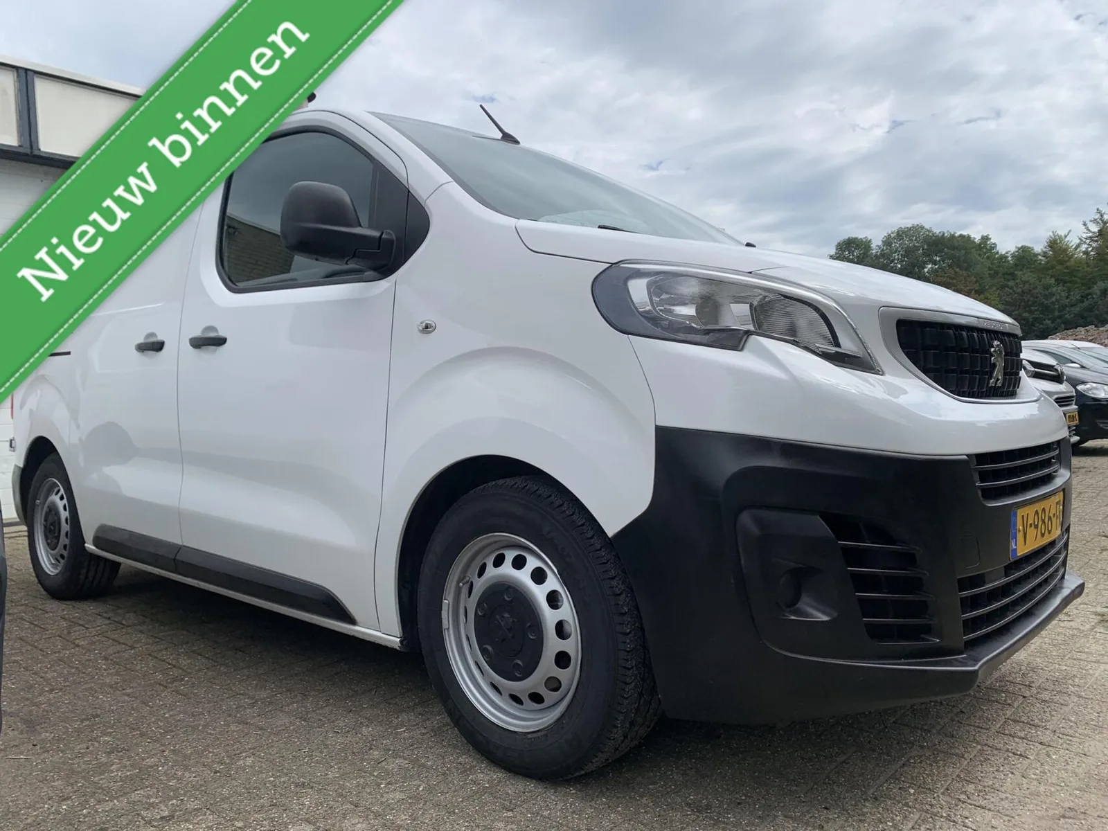 Peugeot Expert (2017) — foto 1