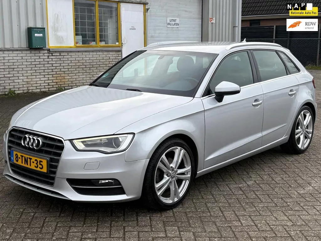 Audi A3 (2014) — foto 1