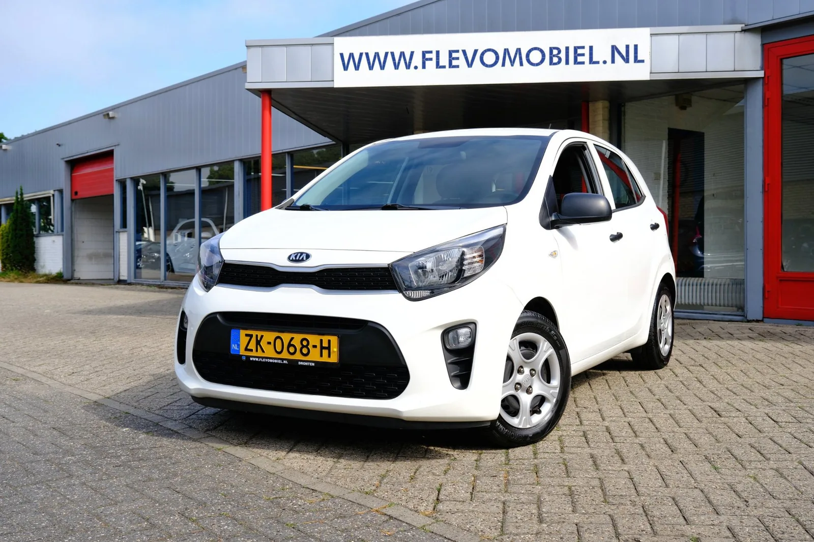 Kia Picanto (2019) — foto 1